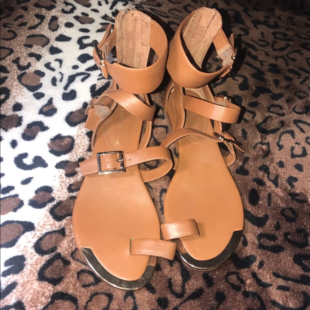 💕 4/$25 BCBG sandals